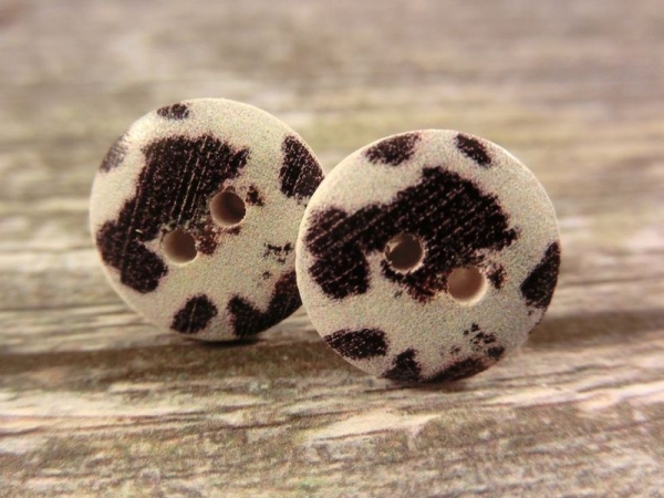 Kuh Holz Knopf Ohrstecker schwarz weiß Muster cow